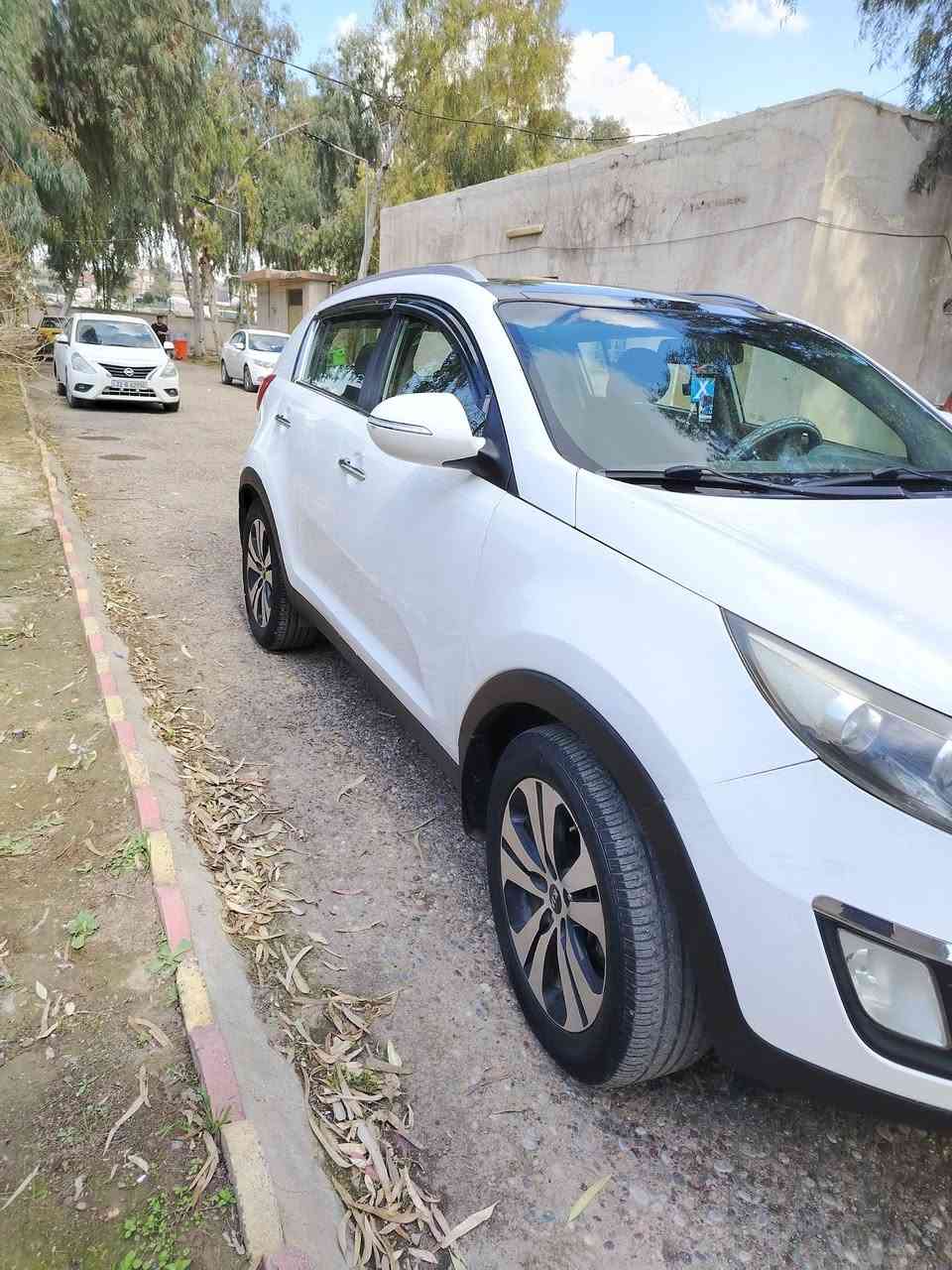 متاح للبيع كلشي واضح بل سونار سعر 155وهذا رقمي ***********
