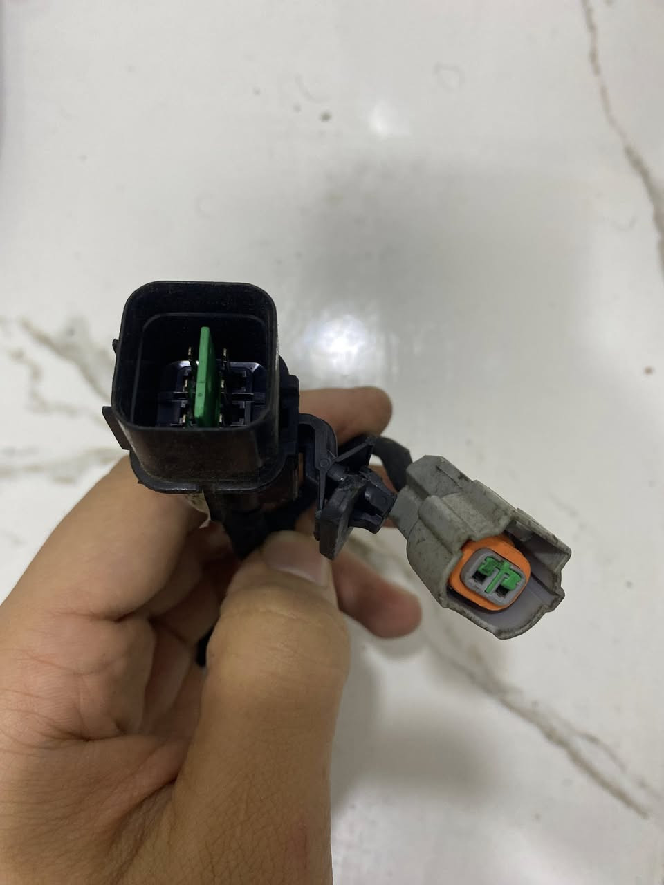 السلام علبكم
متوفرة فييش كيا سبكترا وكذلك موجودة طفيرة كيا سبكترا ٢٠٠٨ ( ملاحظة الظفيرة ابيعها فحم ) 
متواجد على الخاص


**إذا كنت صاحب هذا الإعلان وتريد حذفه لأي سبب، رجاءا أرسل رسالة إلى الدعم الفني**