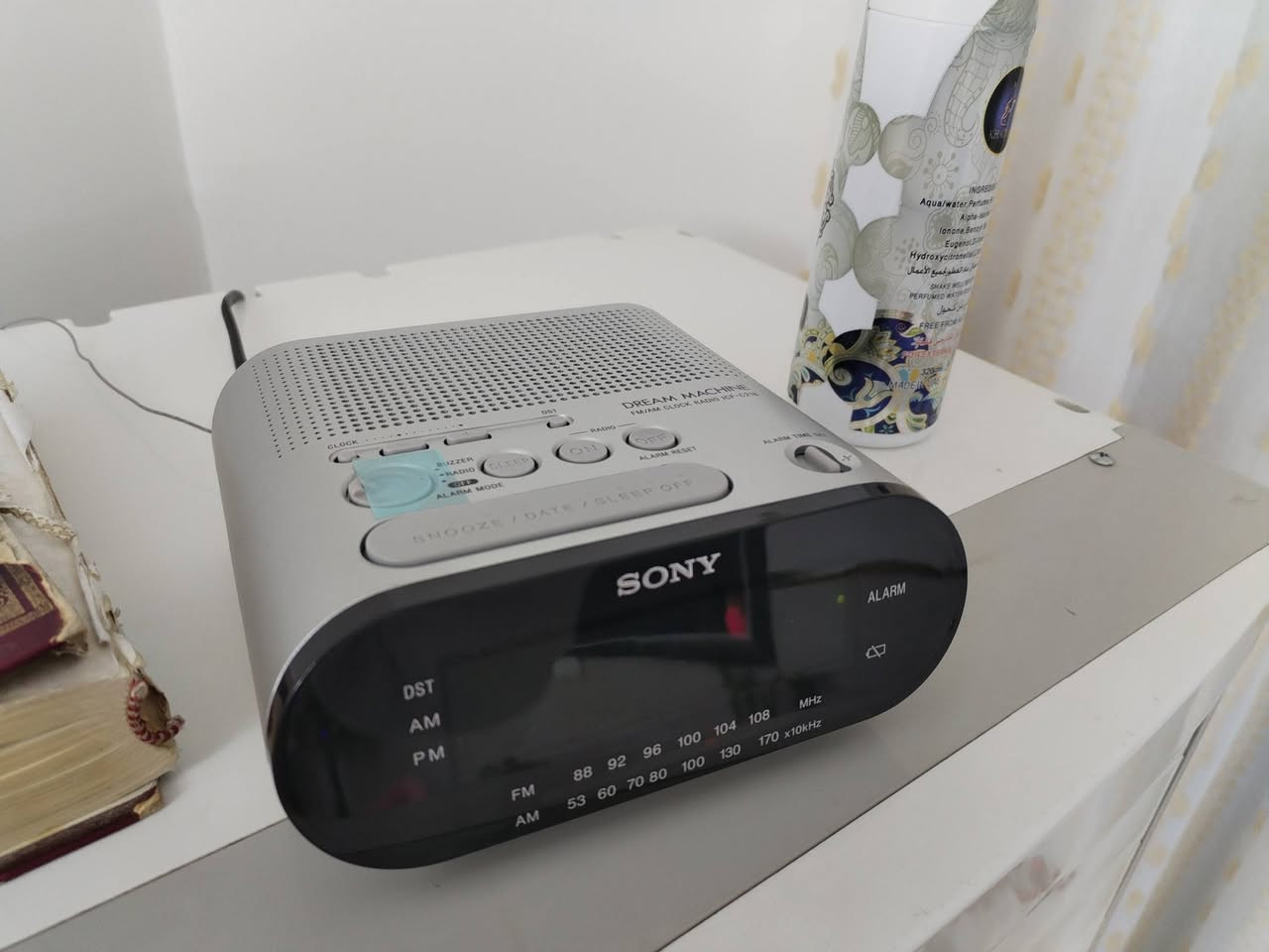 سلام عليكم راديوات للبيع عدد ٢ سعر الواحد 80 للاستفسار الاتصال على الرقم ***********
