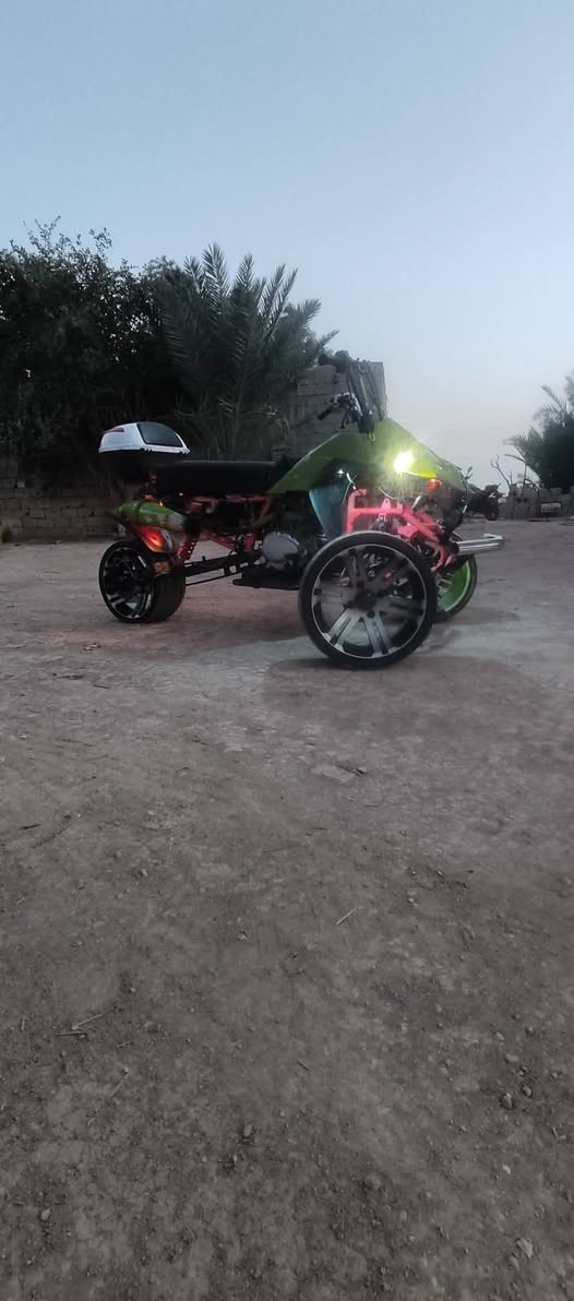 ترايك للبيع او مراوس وانطي. فرق
سعرها 850 بيه مجال 
عندي ترايك ثلاثيه
حلوه شلعه ومعدل
ضفيره جديده
عوزها ترتيب لايتات ع باتري
ع صيغ كفر
مكينتها 200 سي سي بلاد
بيها نضام بك بلاد
دبل صالنصه
تواير نص عمر
شلعتها حلوه لاتبخير لاتنقيص
رايدها مراوس. وانطي فرق بدراجه حلو


**إذا كنت صاحب هذا الإعلان وتريد حذفه لأي سبب، رجاءا أرسل رسالة إلى الدعم الفني**