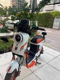 للبيع دراجه شحن نوع x900 دراجه نظيفه جدا بطاريات مابيها عطل ولا اي شي ...