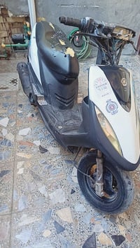 دراجه ماكس عدله للبيع السعر 350 عنوان شهداء البياع 07703293132