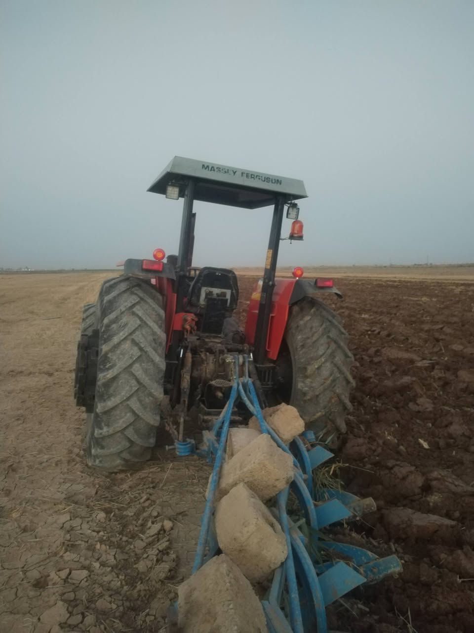 للبيع برازيل موديل ٢٠٠٠ رقم اتصال ***********
