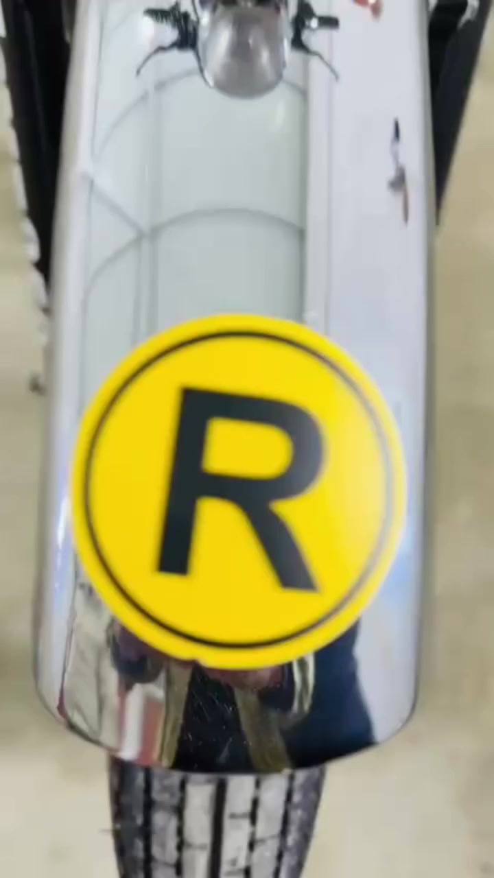 سلام عليكم من رخصت الادمن
ماطور لماني راس وجعب سايز 2 جويت لحيم مابي داينمو وارميجر. ماطور كله بلاد  نضافته شوفت عينك للاستفسار اكثر ***********  اؤ خاص
