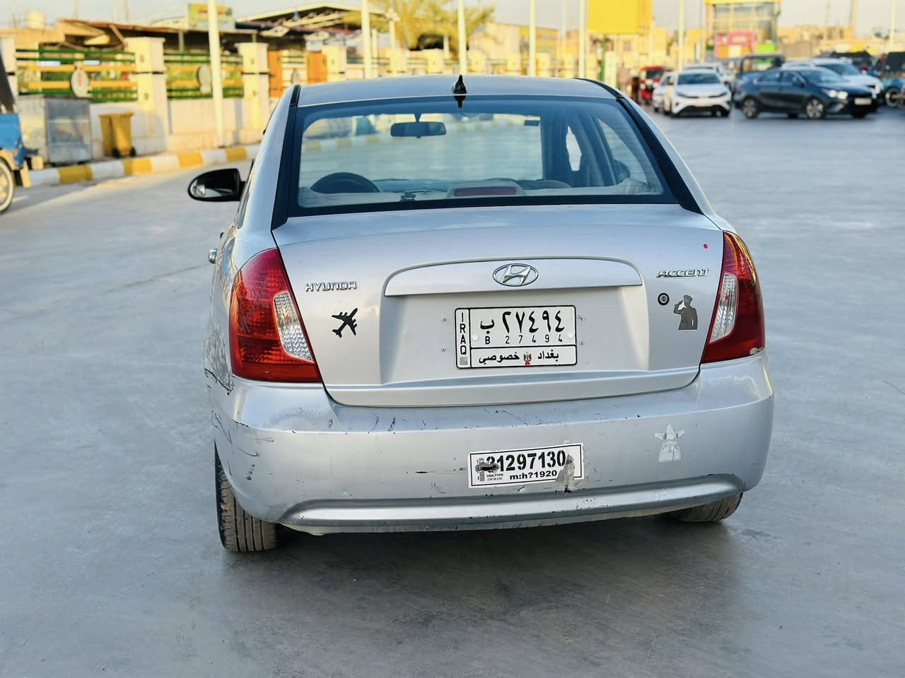 اكسنت 2009 أمريكي بغداد
مكينه 1600دوش
كير اوتماتيك
بيها 3قطع صبغ يرادلها ترتيب بيها فديو موضح كلشي مكينه بيها هبه بخار 
مكان السياره واسط الصويره
السعر 57مجال قليل
***********
