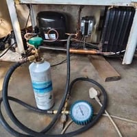 ورشة علي ابوسيف للتبريد لصيانة ثلاجات والمجمدات والعوارض التبريد شغل د...