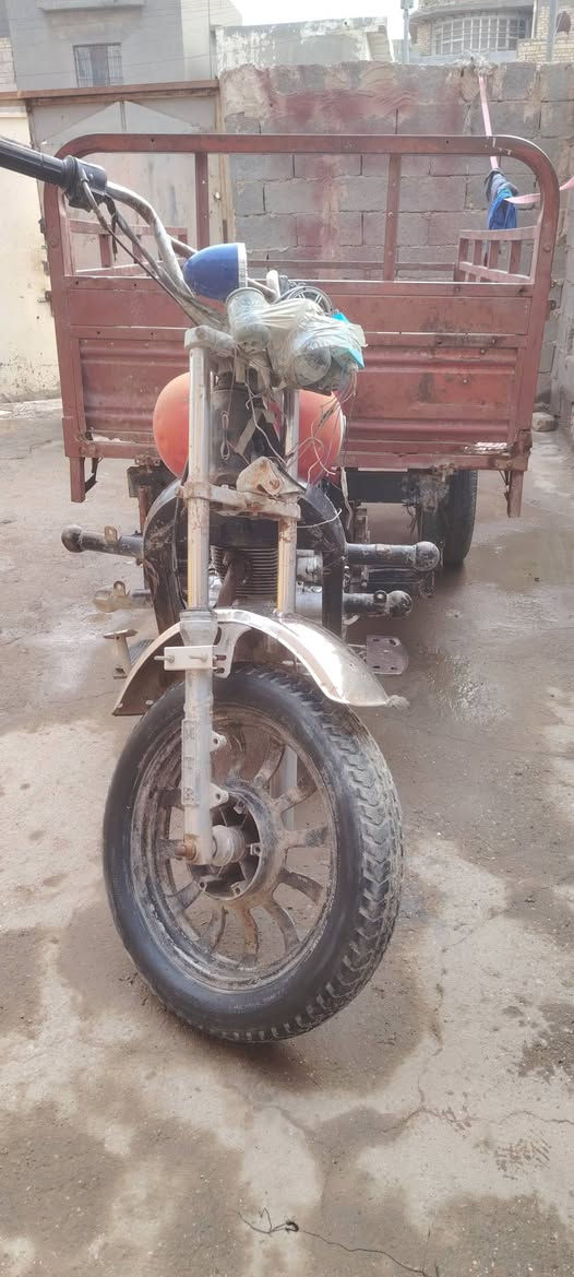 ستوته ام تيار كلك بدون أوراق عن الحلال ولحرام اسويلك مكاتبه مكينه نضيفه شغاله سعرها 450وبيها مجال متواجد يمته ماتراسل العنوان الديوانيه حي جمهوري قرب جامع الحكيم


**إذا كنت صاحب هذا الإعلان وتريد حذفه لأي سبب، رجاءا أرسل رسالة إلى الدعم الفني**