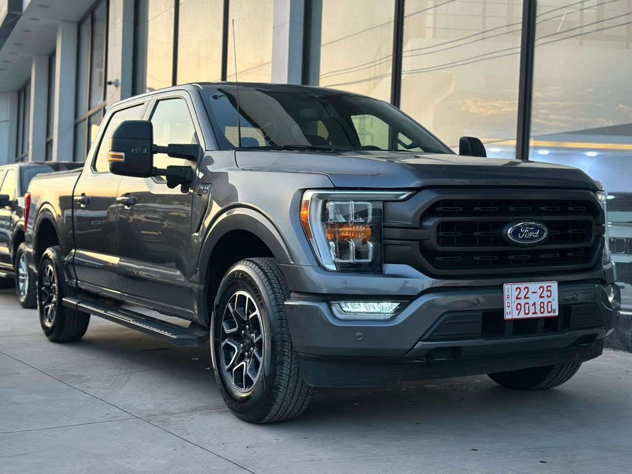 فورت F150TXL
موديل 2023
صور الحادث مرفق 
ديالى 
السعر 330$ 
الاستفسار 
***********
