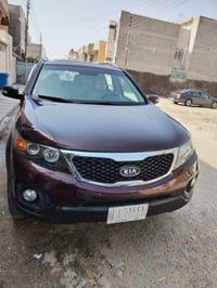 سورنتو للبيع موديل 12 أمريكي رقم بابل بيها قطعه جاملغ امامي يسره وكد ش...