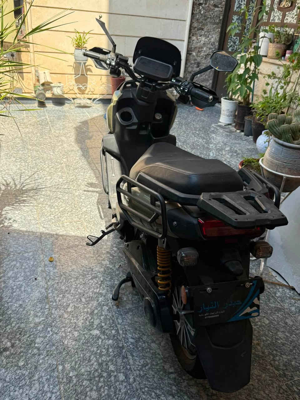 السلام عليكم
دارجه ابادجي بطاريه ليثيوم 

الملف 3000W

جديده وطالع بيها بس عشر مرات

السعر مليون ونص

1-500-000

التصال ***********

عنواني بغداد قرب العاب السيديه
