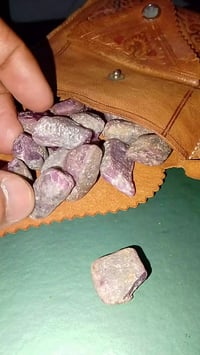 روبي • كورندوم • حارس الأسرار