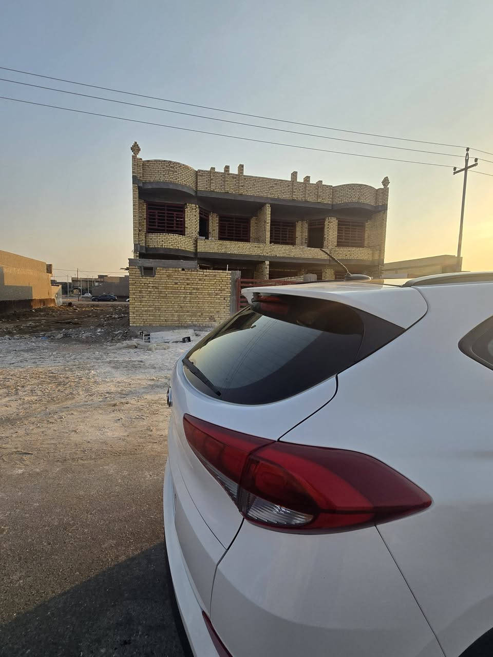 السلام عليكم
توسان ٢٠١٨ 
خليجي فول مواصفات
مكفوله كفاله عامه 
مابيها اي نقص 
كير مكينه تايرات 
ماشيه ١٣٦ وقابل للزياده
رقم بابل باسمي 
عنوان بابل 
السعر ١٩٠ وبيها مجال
خاص موجود ورقم واتساب موجود 
***********
