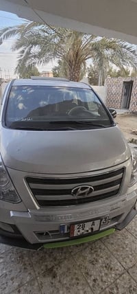 سياره للبيع ٢٠٠٩ مفتوح ومحور مكينه ١٢ قبق اسود كير اوتو مكلف بل نشر078...