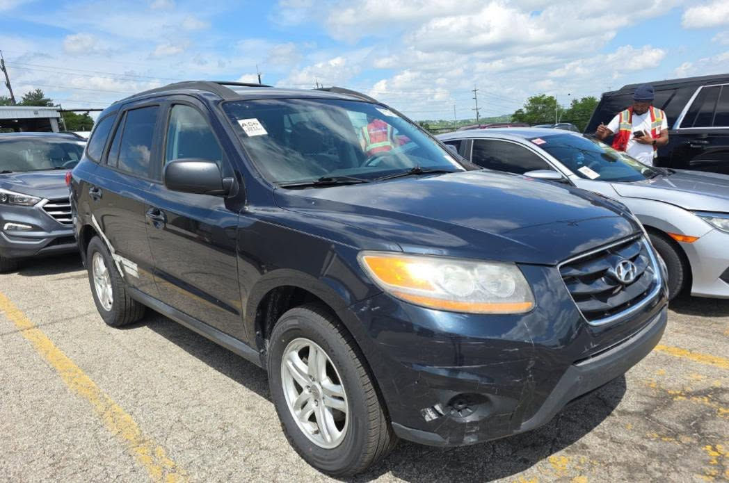 الله يبارك 👋🏻 من مشتريات امريكا 🇺🇸 علق ( سنتافي ) 🔥
📌النوع: Hyundai Santa Fe GLS                    
📌موديل 2012    محرك 24       
📌استيراد: امريكي 🇺🇸
📌العداد 170  Mile 📌
السعر 26.000 الف 💥 متبقي جمرك فقط / الدفع الحالي 17.500 الف كاش او مصرف  ، المتبقي عند الوصول  ( 1000$ دولار ☑️ 

ضمان كمبيو ومحرك ✅ 
 لمتابعة التميز والاسعار المنافسه اعجاب  للصفحه ومتابعه  ، 

للاستفسار والتواصل  هاتف 0922349815 و WhatsApp 📞

~~~~~~~~~~~~~~~~~~~~~
0914456205 📱
اسعار منافسة وخدماتنا مميزه تابع الصفحه💪🏻🔥


**إذا كنت صاحب هذا الإعلان وتريد حذفه لأي سبب، رجاءا أرسل رسالة إلى الدعم الفني**