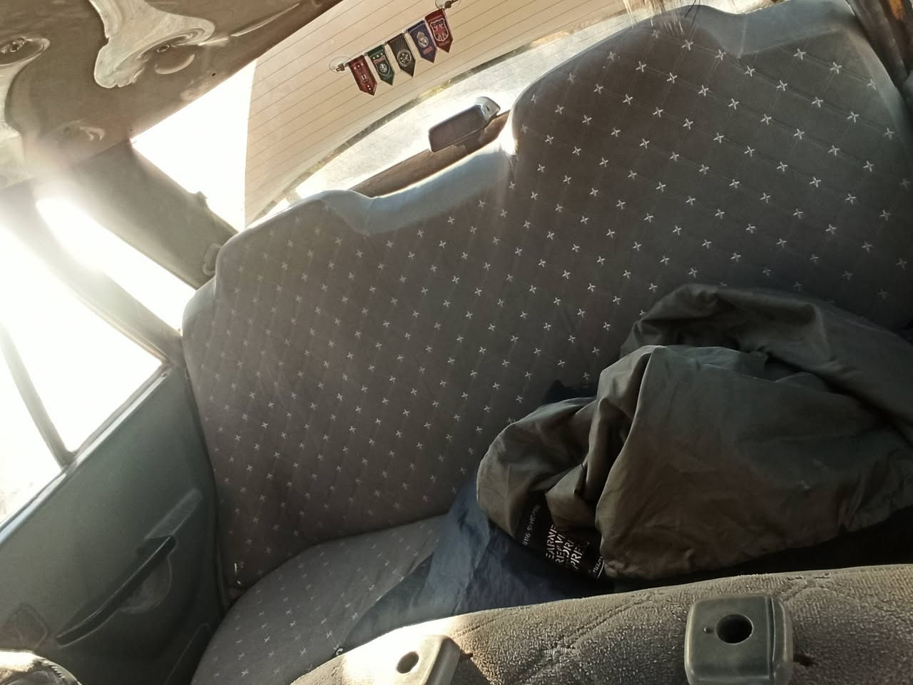 سايبا 12  ملاحضه (مداور فوري)مصفره هيئه وغرامات وعندي بيهن وصولات 
سنويه بعد ١٠ وتسقط كير ومكينه جاهزات سياره جاهزه كبل لشارع 
*********** اتصال وبي واتس
