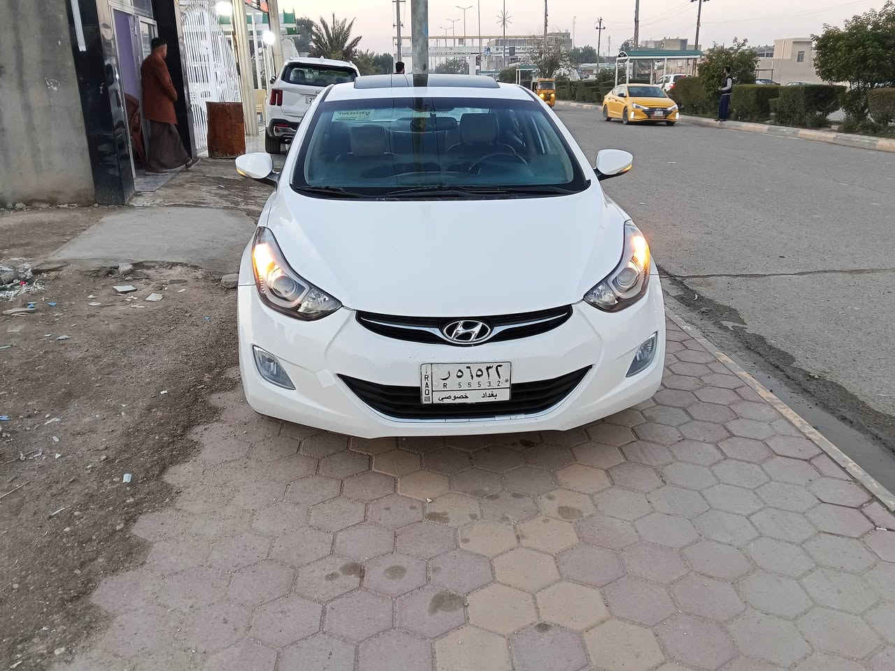 يالله/ بيع أو مراوس النترا خليجي موديل 2014 رقم بغداد شرط التحويل محرك 2000 دوش فتحه  بلقماره داخل صاج كير ومحرك مكفولات كهربائيات كله شغاله أشاير بلمري شاشه كبيره كامره دواره فول تحكم ستيرن أواكس بلاتوث شاحن تليفون سيدي بلاجكتور سياره جديده ومابيه أي نقص تخم تاير جديد صدر جديد هس توني مسويله أدامه كامله فيت بم نوزلات بلكات كله جديد تفاصيل أكثر أتصل *********** السعر 122 وبيه مجال حق الجيه أخوان الله يرحم والديه ألي يشوف السعر غالي أو مايناسبه يعبر المنشور أو يعلق بكلمه طيبه مثل أخلاقه الطيبه والرزق على الله (سونار مرفق ب المنشور)
