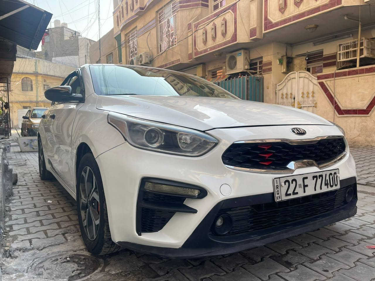 السلام عليكم كيا فورتي  للبيع موديل ٢٠٢١ مكفول من شواصي بدون ايرباك حادث موضح  بصور قطع مفتوحه   ماشيه ٩٦ سعر ١٣٥ وبيه مجال اتصال وتساب رقم صاحب سياره  ***********
