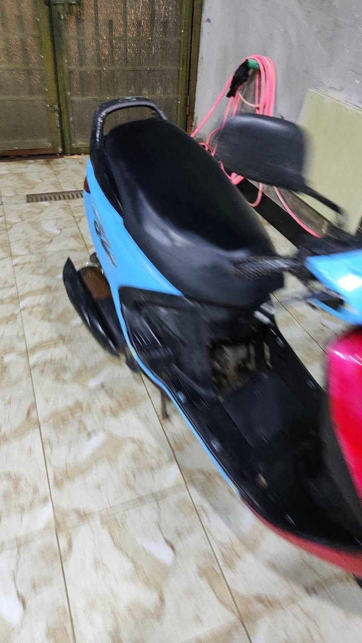 فراشة كايمة للبيع 250 سعر مكاني بصرة تنومة صالحية للتواصل ***********
