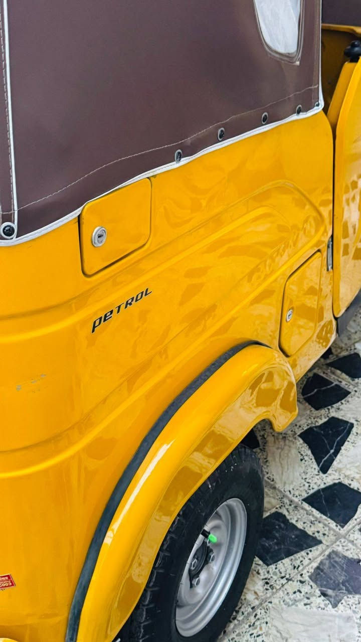 مديل 22 كفاله مكينه وكشر شهر 12 تحويل مباشر لشراي يتصل ويتدلل العنوان بغداد حي اور ***********
