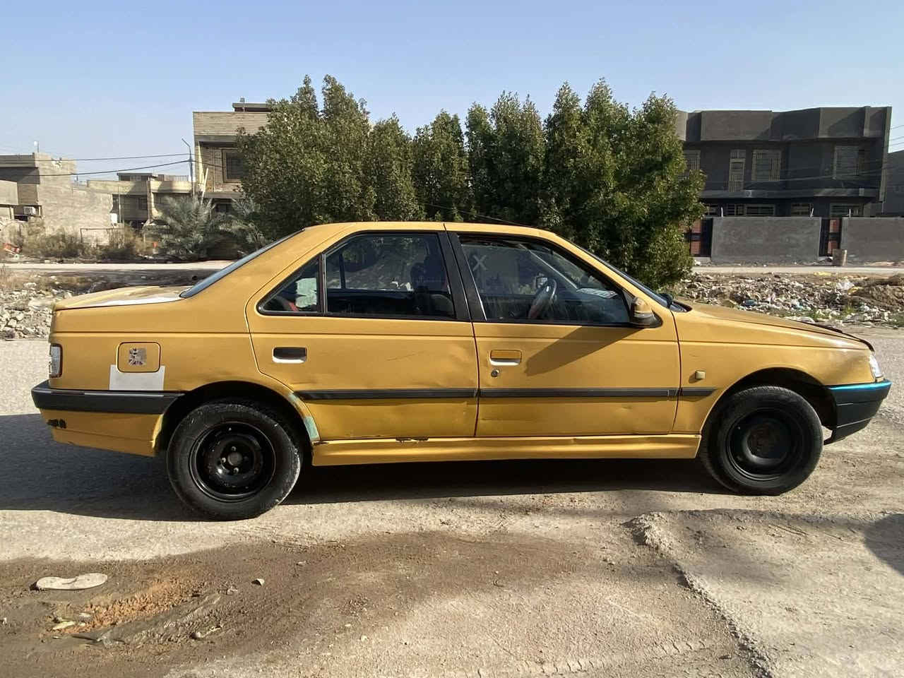 السلام علیکم بيجو لميس 2012 رقم بغداد بئسمي مصفرة من كلشي مكينه وكير حدادية تخم تاير جدد غرفتهه نضيفة تبريد نقصة غاز بيهه تبديل جاملغ امامي الباقي مكفول من الصبغ ب 29 وبيها مجال كلش بصيط مكاني بابل الإسكندرية ***********
