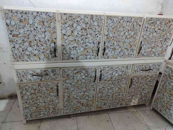 للبيع كونتر ارضى ملحق مترين نضيف سنك ١٣٠سم كرانيت سعر ٢٦٠ بي مجال *********** اسيا *********** مكان رشيديه
