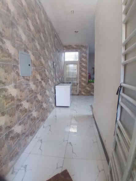 سلام عليكم دار للبيع يحتوي على غرفتين نوام وصاله ومطبخ وصحيات المساحه البيت ٧٥ متر نوع العقار ملك صرف زراعي سند ٢٥ بدون وقف نزال خزعل للإستفسار على الخاص عنوان المنطقه الطي شاطى التاجي الكاضميه الثانيه ***********
