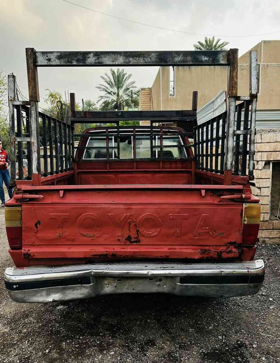 السلام عليكم
مكلف بنشر بيكم مديل 84 رقم انبار صاحبه الشرعي موجو سياره بغداد التاجي سعر ٣٠ بيه مجال الاتصال ‭٠ ٧٨١ ٢٤٠ ٢٨٦٧‬
