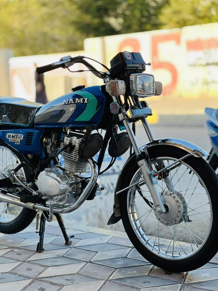 سلام عليك دراجه شلامجه زيرو شرط لفحص اوراق اصولي موديل2023 دراجه مامتعوبه تصل وخادم***********
