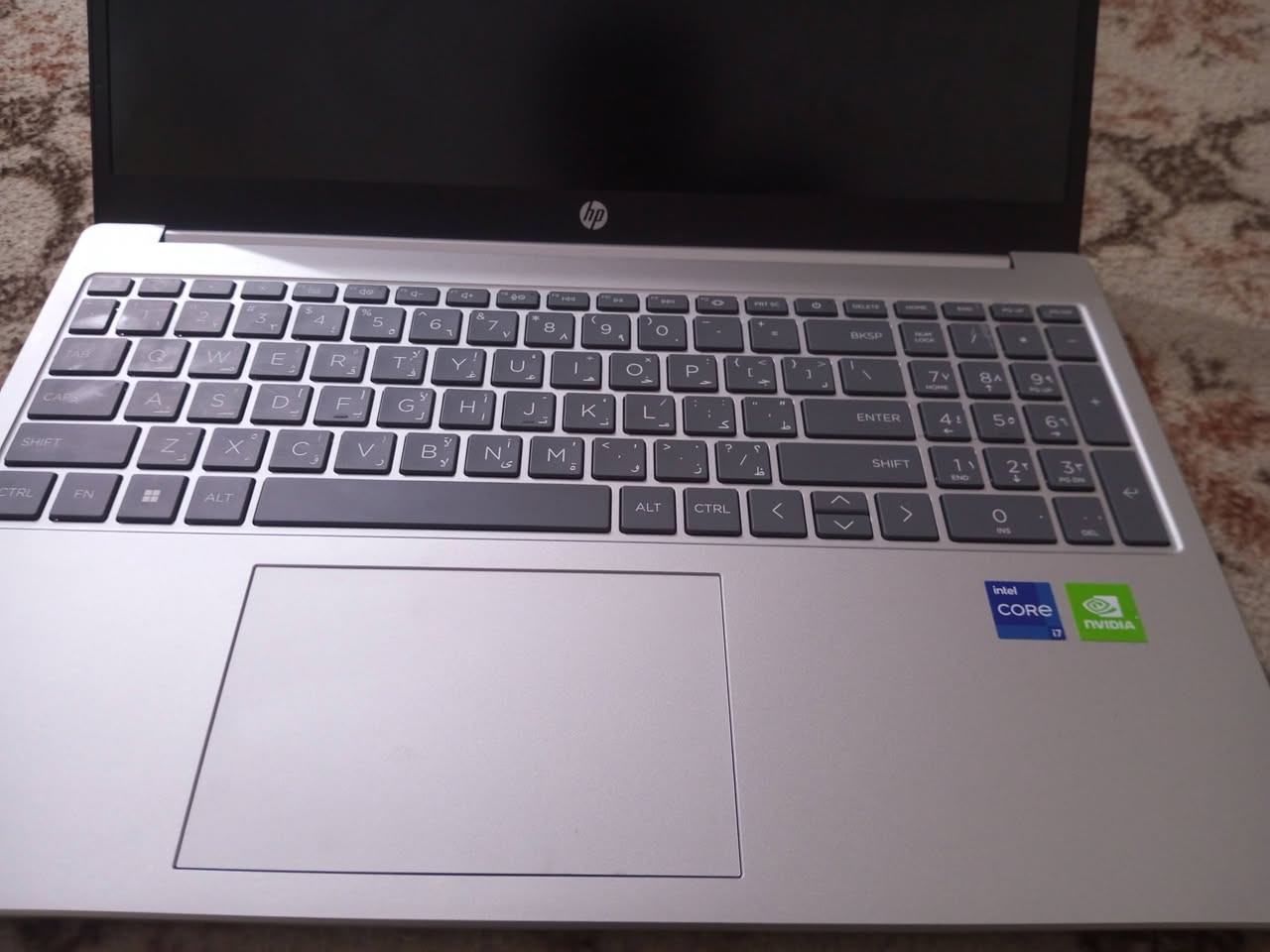 لابتوب hp الجيل 13 هارد 500 ssd رام 8 مواصفات عاليه كارت الشاشه منفصل 2 كيكا معالج قوي cori7 جهاز جديد مو باله مستخدم قليل جدا للبيع قفل 600 الاتصال ***********
