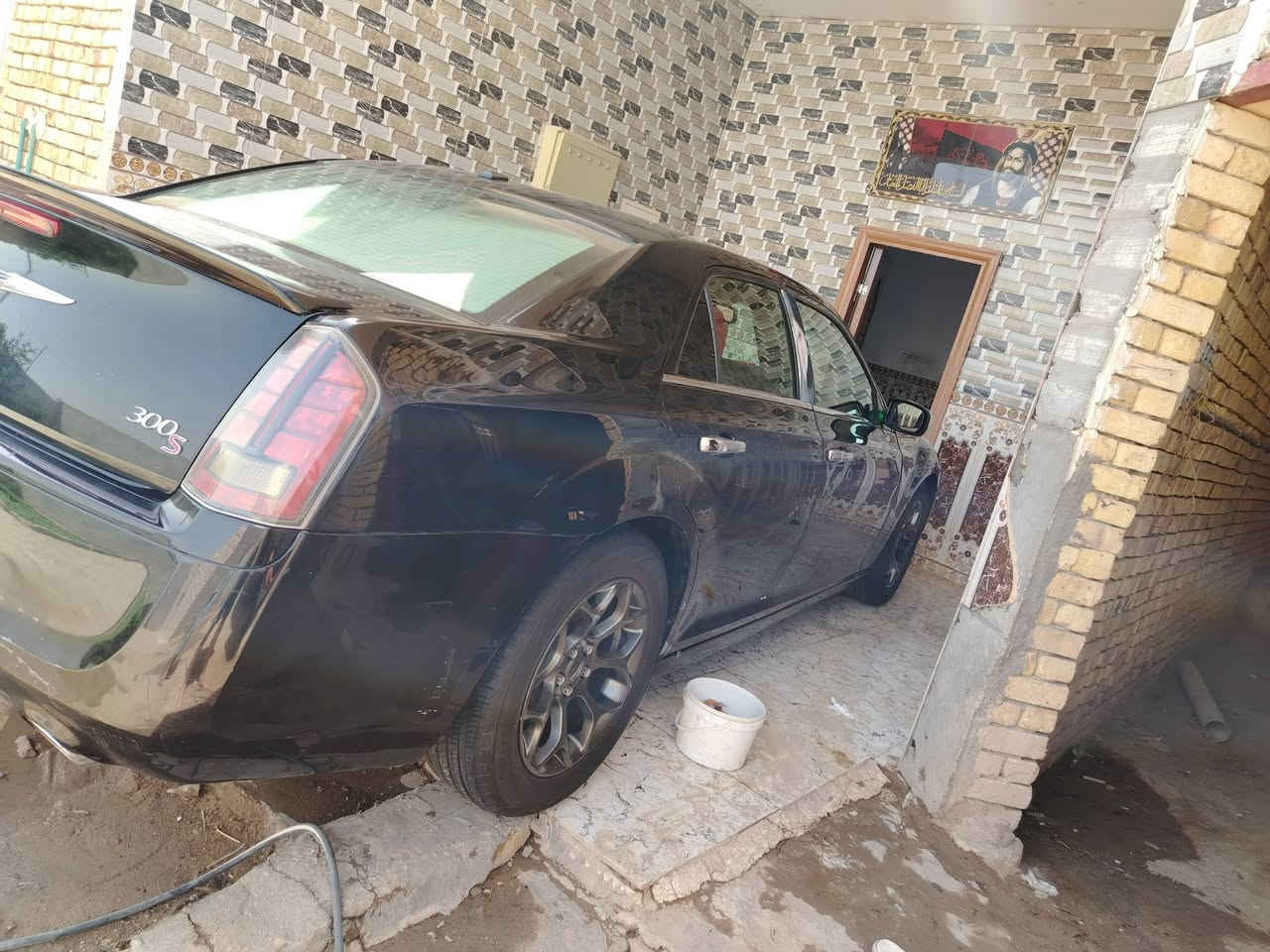 سلام عليكم ورحمة الله وبركاتة من وعود كذابه  وبامه 2014 البيع  s300 سياره نضيفه مال بيت  مكان شطر تفاصيل عله هاذه رقم *********** سونار موجود
