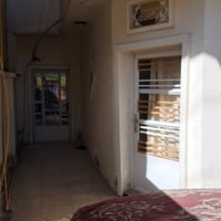 بيت للبيع ١٠٠ متر واجهه ٥ ونزال ٢٠ مدخلين ٢ غرف نوم على شارع عشرين حي ...
