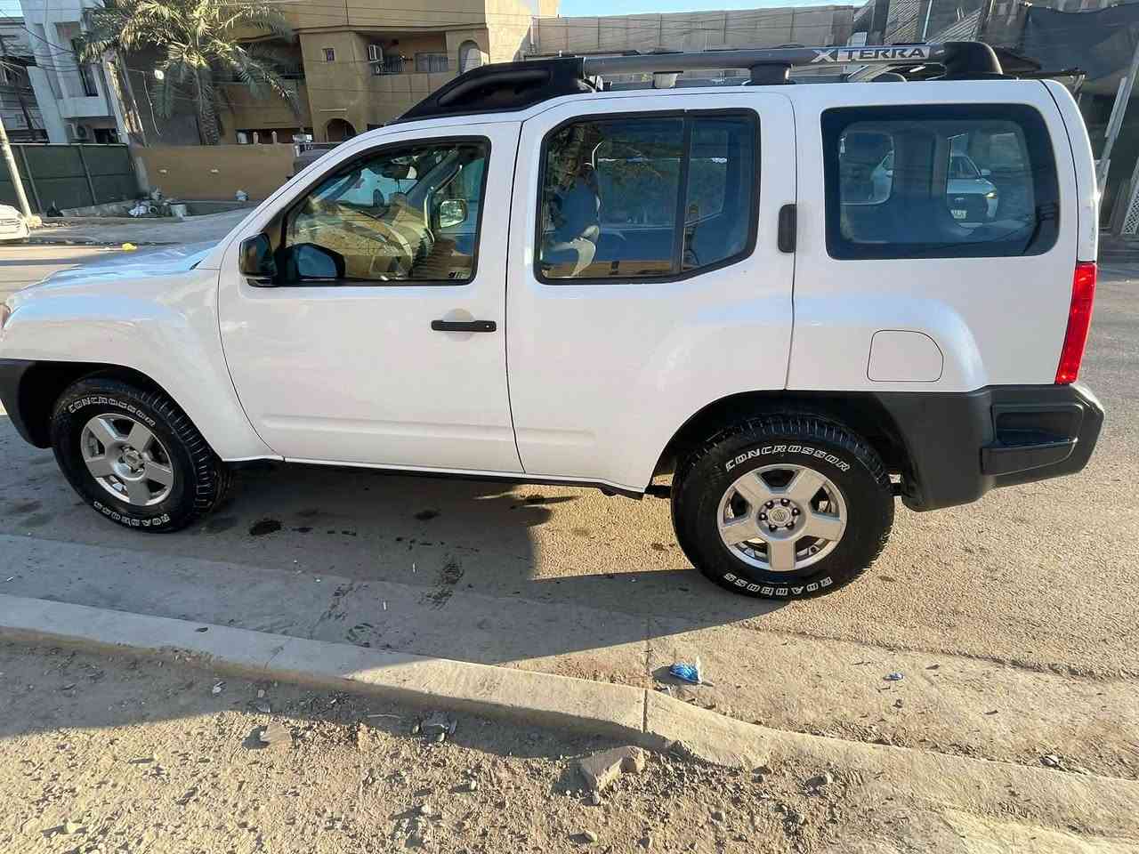 سلام عليكم نيسان اكستيرا وراد امريكي موديل 2008 حادثه امامي بدون دواخل مكفول وبيه بالجاملغ الخلفي جهة الصدر ضرب بالعراق  ومصبوغه حزام تبريد صدر تايرات كلهن جدد السياره عليه ادامه كامله كل نقص مابيه 
مكاني بغداد *********** بغداد, العراق
