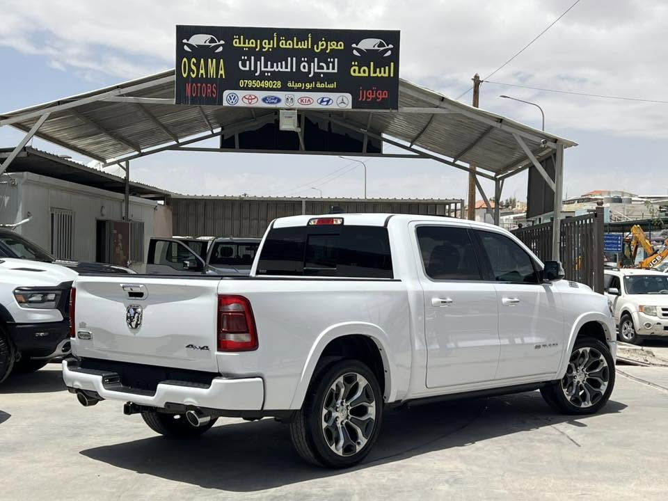 ● #DODGE RAM LONGHORN DIESEL 2020 🛻 ✅️

● #دودج رام لونج هورن ديزل 2020 🛻 ✅️

فحص كامل 7 جيد كلين تايتل ✅️ (clean title)

لون ابيض لؤلؤي مميز جدا 

سعة المحرك: 3000CC قوي واقتصادي DIESEL ⛽️
 

● المواصفات :

• بانوراما 

• جير ماوس

• كاميرات 360 درجة

• 4×4 كهرباء

• كراسي جلد لون عسلي  

• كراسي كهرباء ميموري سيت

• كراسي مدفأة ومبردة

• تحكم ستيرنج

• عداد ديجيتال 

• شاشة كبيرة

• نيفجيشن

• كاميرا خلفية

• بصمة ابواب

• تشغيل عن بعد

• حساسات أمامية

• حساسات خلفية

• نظام صوتي كامل

CD نظام

AUX

USB

Blutoth

• سماعات عدد 10 بوستن

•فتحة خلفية كهرباء(قناص)

• جنط قياس 20 كروم

• مكيف حامي بارد مفصول

• زجاج كهرباء ملون

• نظام الانارة التـــلقائي للمصابيح

والعديد من الاضافات المميزه...

 ● موقعنا المنطقة الحرة الزرقاء ش.18 شمال .

● للأستفسار: 0795049028 أسامة أبو ارميلة .

#معرض_اسامة_ابو_ارميلة_للسيارات


**إذا كنت صاحب هذا الإعلان وتريد حذفه لأي سبب، رجاءا أرسل رسالة إلى الدعم الفني**