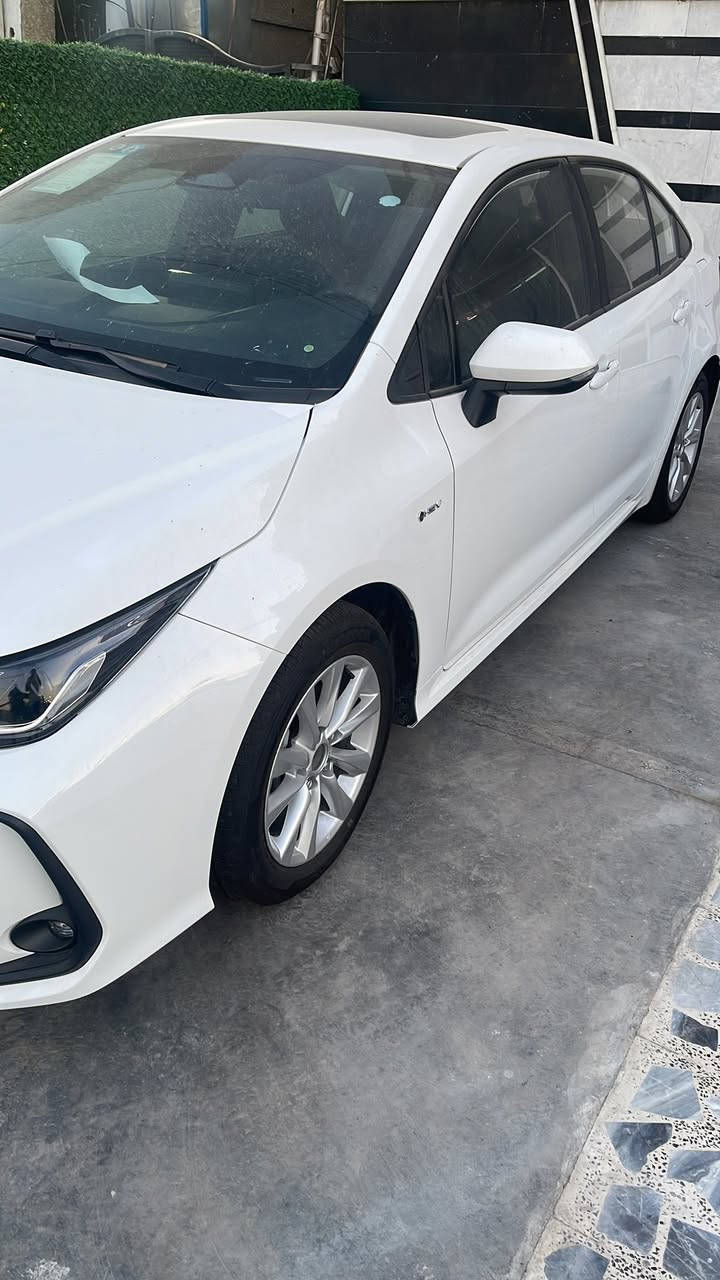 لبيع
موديل 2025
ماشية 8 الف 
لسعر 23 مليون 500 لف
***********
