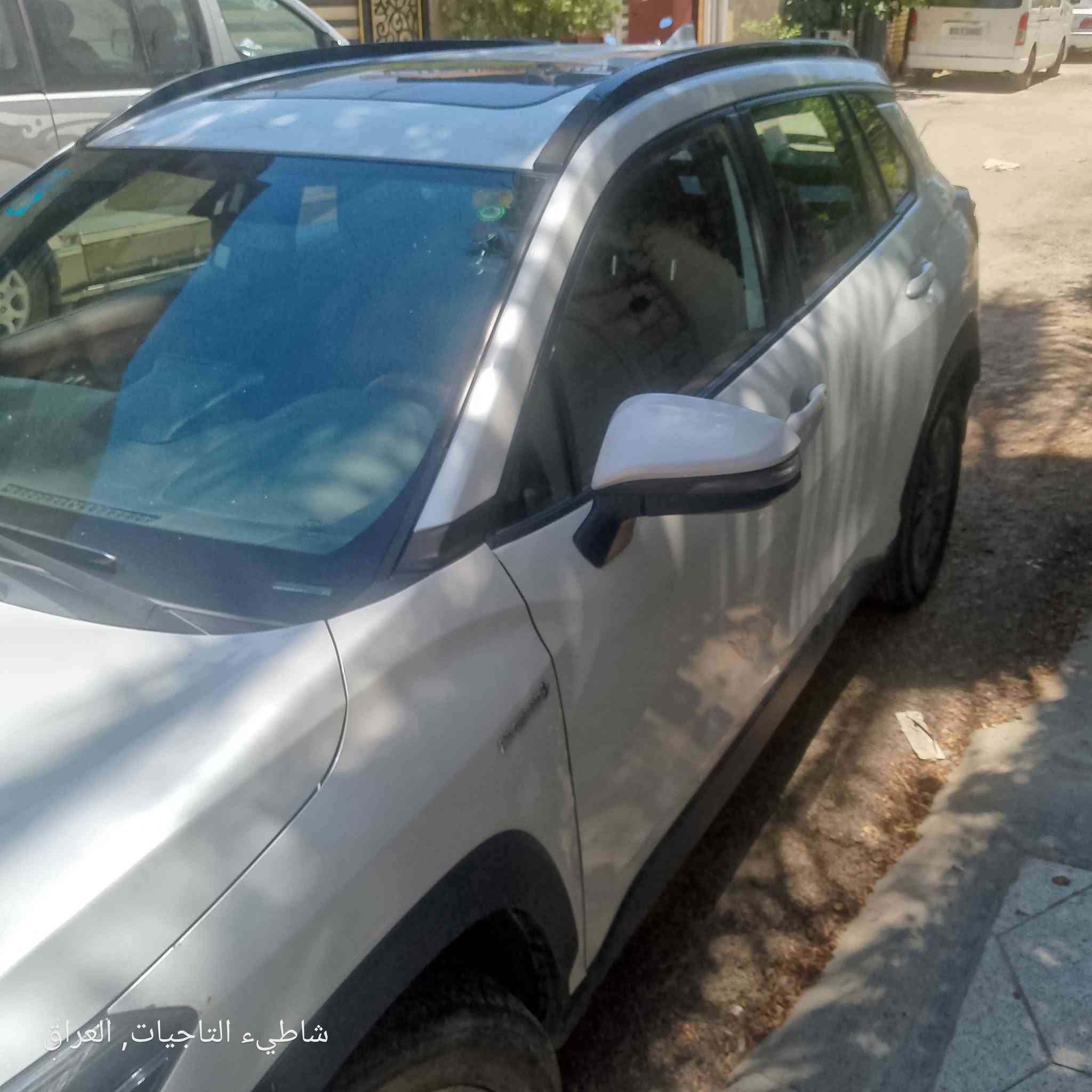 كورلا كروز ٢٢ خليجي بغداد  محرك١٨٠٠    تايوان ماشيه ١٢٥ الف بيها جاملغ مبدل الاتصال***********
