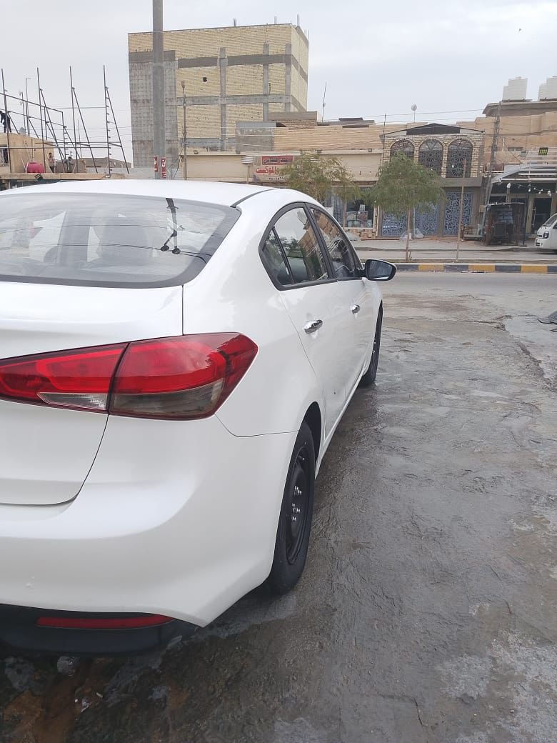 🔹سيراتو ٢٠١٧ خليجي

🔹سياره كفاله عامه

🔹اشاير بالمري

🔹حساس خلفي

🔹شاشة جبيره 

🔹كامرا

🔹تحكم ستيرن

🔹كير و مكيه و تبريد كفالة

🔹تخم تاير جديد 

🔹مكان السياره النجف الأشرف 

🔹السعر126وبيه مجال قليل 

🔹بيها فقط الدوسة صوب العبري مصبوغة  

🔹للاستفسار ***********
