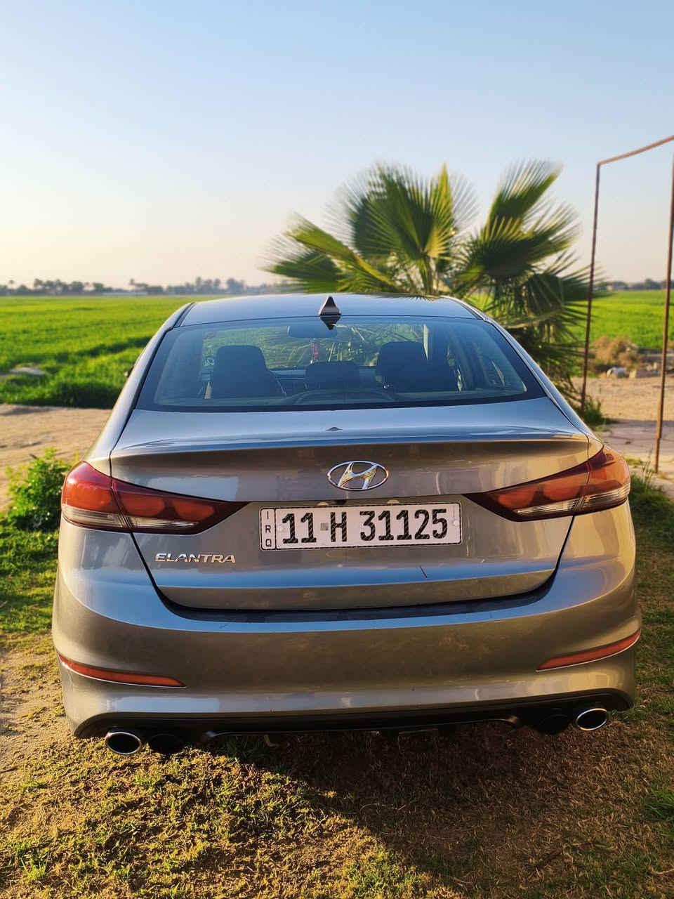 السلام عليكم
النترا وارد امريكي 
موديل 2018فوال 
 محرك 2000
الون فيلي 
ضرره دعاميه وبنيد وكاله 
السياره ابسمي سنويه صاقطه بل 25
السعر 130وبيه مجال 
ما متواجد على الفيس 
وهاذه رقمي ***********
مكان السياره نجف عباسيه
