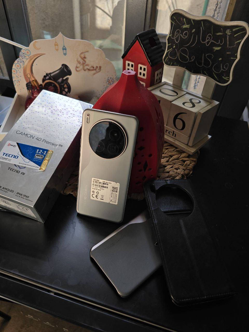 ‏- Tecno Camon 40 Premier 5G للبيع ⚠️
‏​الجهاز بحالة الوكالة، استخدام حشمة جداً وكأنه هسة مفتوح من الكرتونة.
‏​النظافة الجهاز كلش نضيف فقط بي رصعه صغيرونه كلش ماتبين ولا مأثره 
‏​الضمان: ضمان شركة (NAZO) العراقي لمدة 13 شهر (وبعده بل ضمان) .
‏​المميزات: يدعم الذكاء الاصطناعي Tecno AI، شاشة 1.5K AMOLED خرافية، ومقاومة ماء وغبار IP68/IP69.
‏​الملحقات: كرتونة كاملة + الشاحن الأصلي + 2 كفرات فاخرة (واحد جلد أسود ملكي وواحد رصاصي أصلي) مثل ما موضح بالصور.
‏​الأداء: يدعم 120 فريم بالسلاسة الفائقة.
‏​💰 السعر: 400 ألف دينار
‏📍 المكان: بغداد - الدورة - حي الجمعية.
‏📞 للتواصل: ***********
‏
