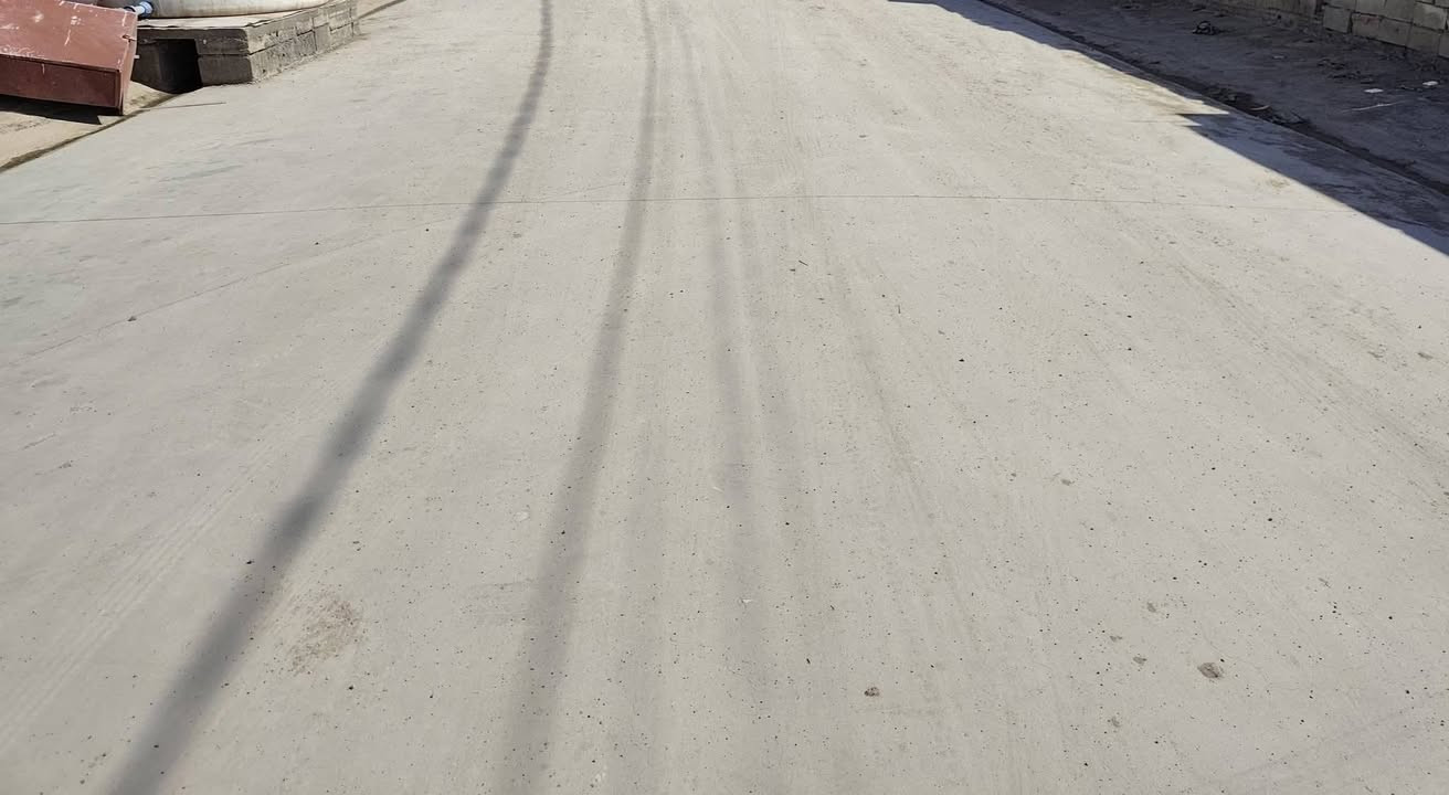 #قطة للبيع:--#مساحة 100م-
#موقع:-- بنجاعلي خلف سوك 
⬇⬇⬇⬇
............... 
#موقع مميز جدأ
#فرع تبليط 
.............................. 
للاستفسار اتصال عالرقم
 ***********
***********
او راجع مكتب عقارات اسيا
