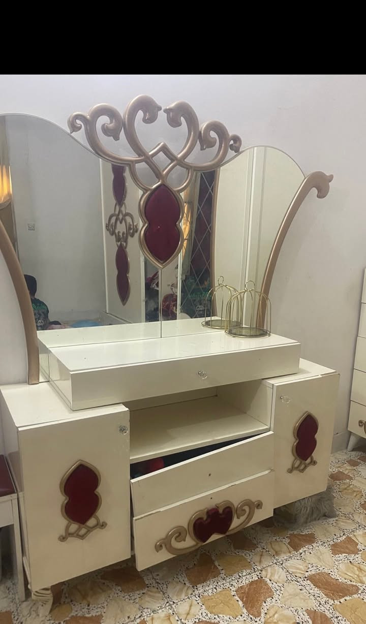 السلام عليكم غرف تركيه مستخدمه يرادلها ترتيب السعر 250 وبيها مجال


**إذا كنت صاحب هذا الإعلان وتريد حذفه لأي سبب، رجاءا أرسل رسالة إلى الدعم الفني**