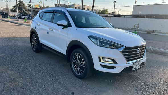 توسان ٢٠١٩ خليجي
كفالة صبغ وبارد
فقط فيها خدوش بسيطة
تحويل أو وكالة 
السعر ٢٠٥ وبيها مجال 

التواصل فقط على الأرقام أو واتساب آسيا 
*********** 
***********
