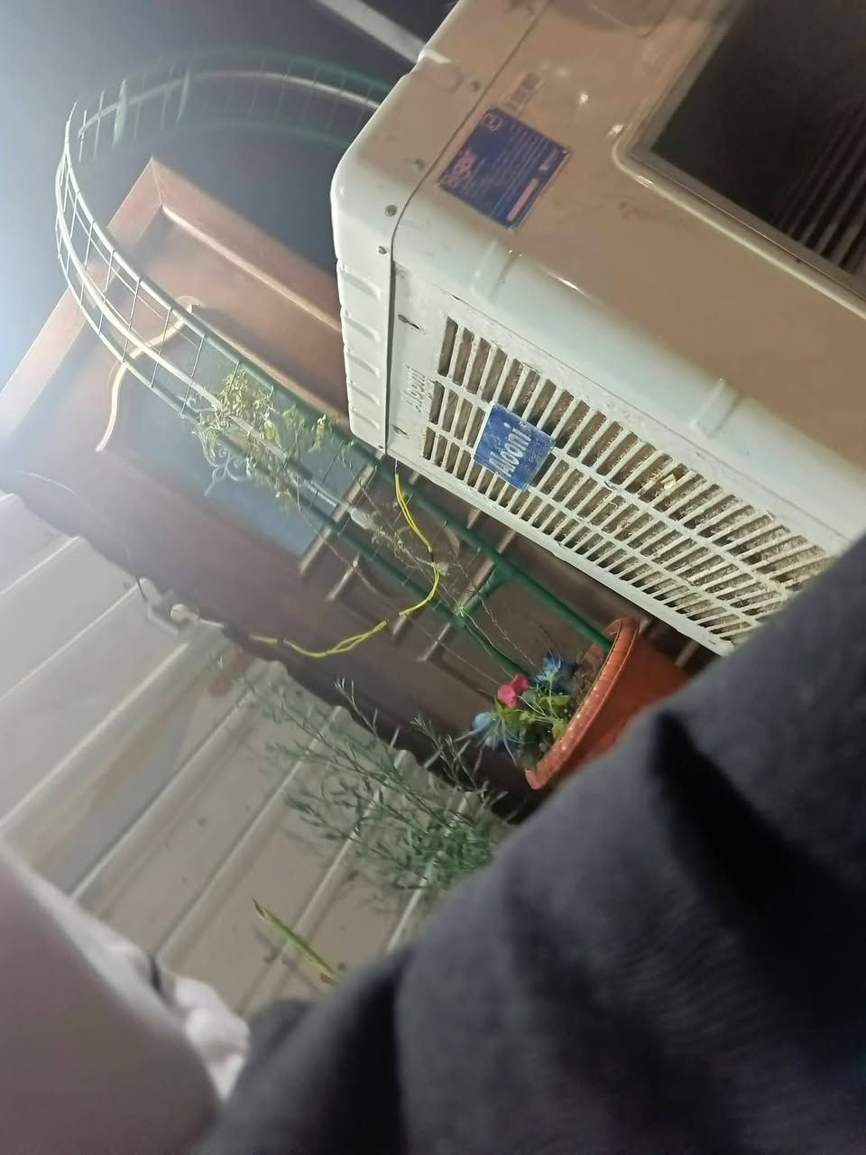 مبردات للبيع بسعر مناسب اتصل ودلل ***********بي وتساب ***********
