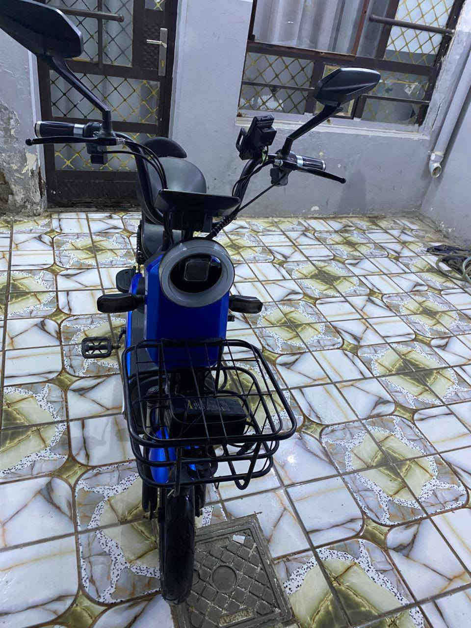 سلام عليكم دراجة شحن حجم 16 جديده موديل 25 مكفوله سعر 225 بكاني بعقوبه تحرير شارع 40
***********
