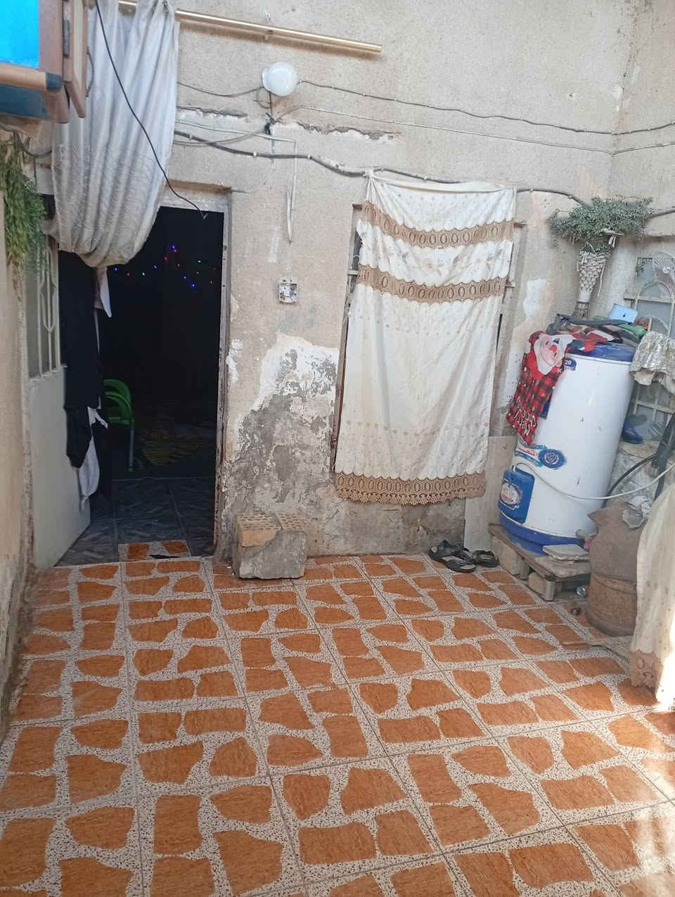 بيت لبيع ام العصافير قرب روضه العبير مساحه 110 الاستفسار على هاذ الرقم ***********
