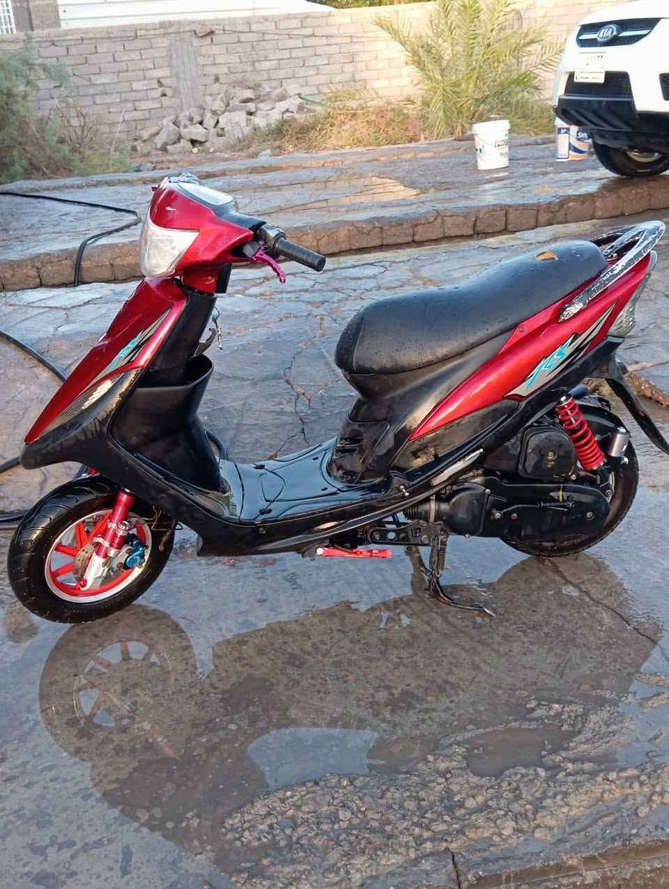 سلام عليكم ماكس للبيع مزود سعر 750 بيهن مجال قضاء المدينه بني منصور ***********
