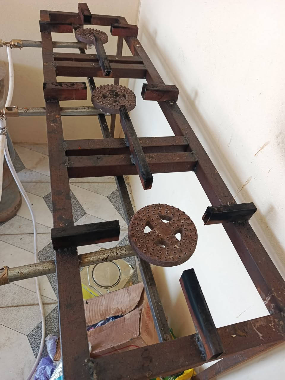 سلام عليكم 
غراض مطعم  للبيع
***********
