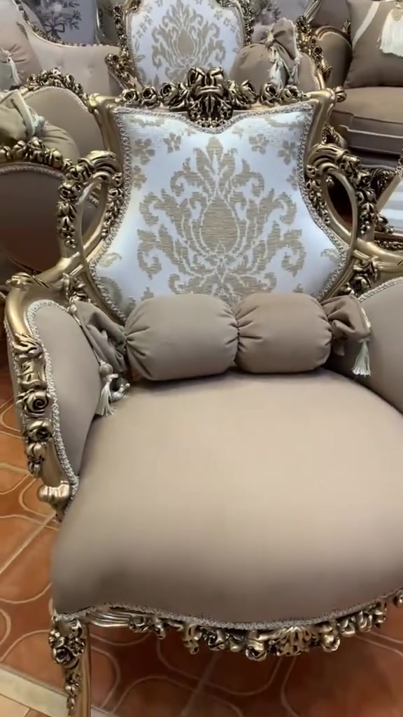 فخامة الأثاث المصري.. الآن في قلب العراق

​يا أهل العراق الطيبين.. أهل الكرم والذوق الرفيع. لأن بيوتكم تستاهل الدلال، ولأن ذوقكم ما يرضى إلا بالملكي.. (حسام جمعة للأثاث العالمي) جاب لكم قطع فنية محفورة باليد من قلب دمياط، مخصصة للي يدور على الفخامة والضمان.

​أثاث كلاسيكي ونيوكلاسيك بنقوش أويما يدوية فاخرة.

​خشب زان أحمر أصلي يتحمل ويعيش للعمر.

​دهانات ذهبية ملكية وتشطيبات عالمية تملي العين.

​من مصر إلى الفلوجة وكل مدن العراق.. شغلنا يوصل لحد باب بيتك بتغليف احترافي يضمن لك السلامة والجمال.

​للحجز والاستفسار، تواصلوا معنا الآن:

[00201040899991

​حسام جمعة للأثاث العالمي.. للأثاث عنوان، وللفخامة تاريخ.


**إذا كنت صاحب هذا الإعلان وتريد حذفه لأي سبب، رجاءا أرسل رسالة إلى الدعم الفني**