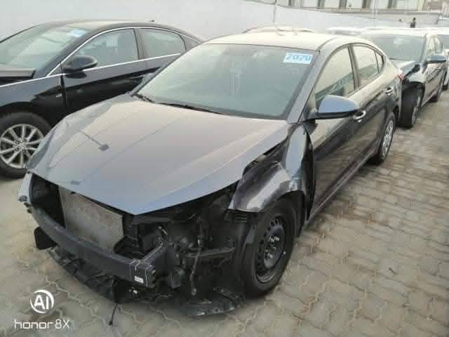 سلام عليكم النترا وارد امريكي مكينه ٢٠٠٠دوش كير أي تي المرغوب معوقين بصره اصير حرة بل ٢٧ السعر ١٢٢ وقابل للتفاوض لتواصل *********** عمله مكلف بل نشر ذ
