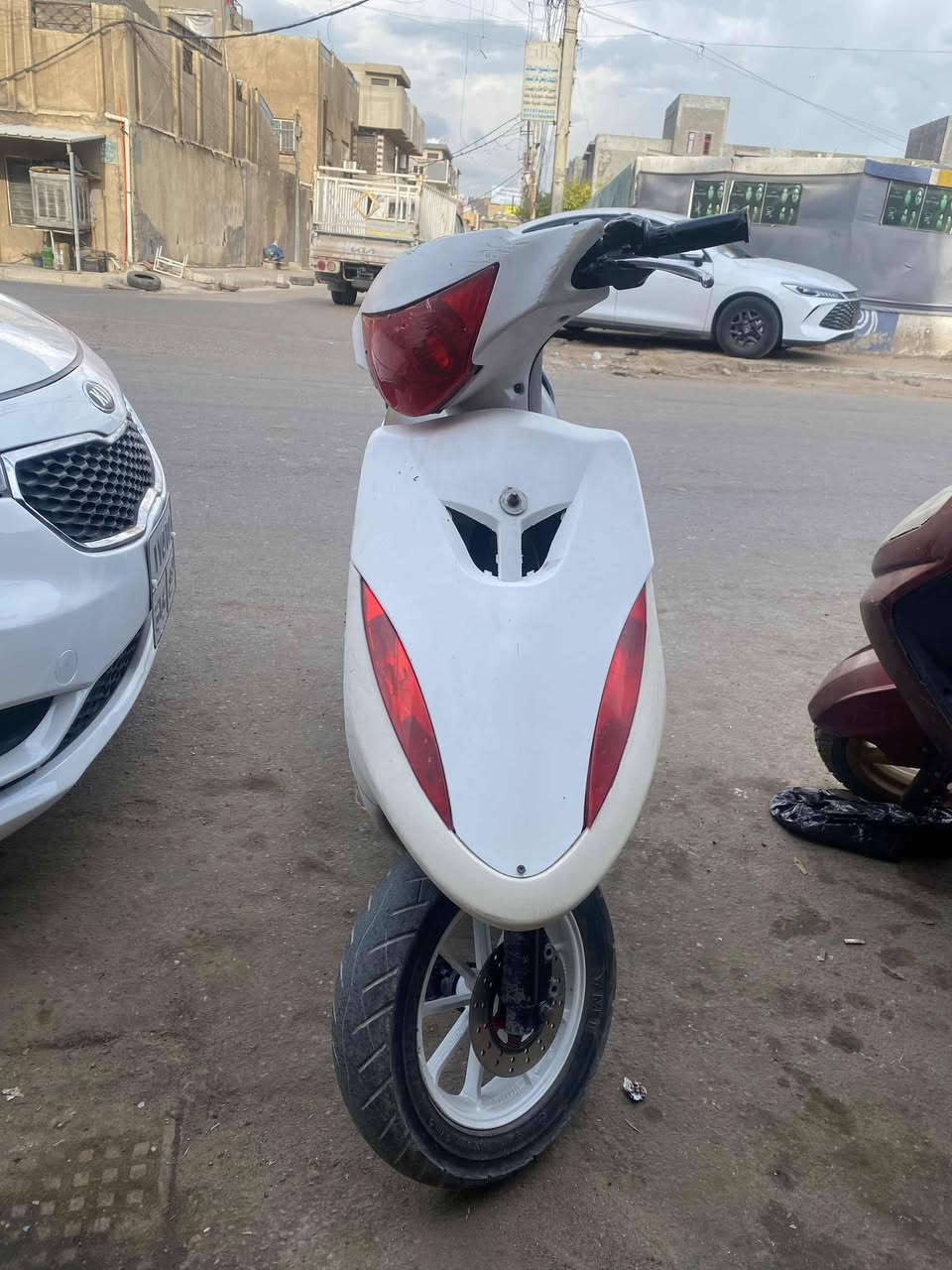 سلام وعليكم دراجه ماكس عدله دراجه نضيفه كفرات اربع ولفات مكينه بلاديه دراجه شلعه ومعدل صالنصه رياضي قبق هندر كاربون فايبر واقيه مال طين هم كاربون فايبر كهرباياته كلهن شغالات شغاله سلف وهندر دراجه كلش نضيفه شوفت عينك السعر 525 مكاني بغداد المنصور الرقم***********
