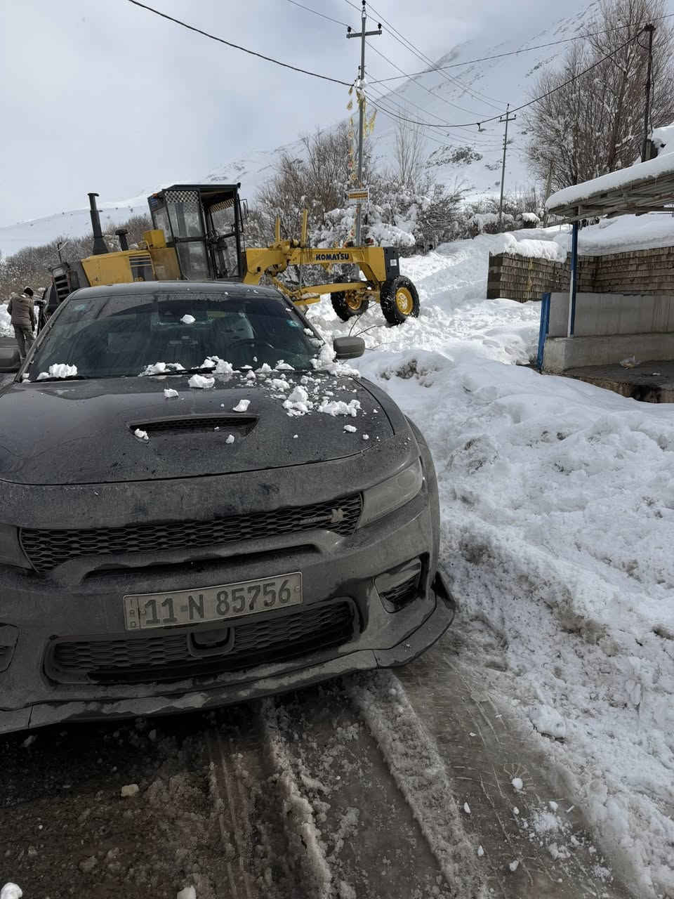 السلام عليكم
دوج جارجر سكات باك 2022 وايد بدي اصل  V8 / 6400

فول مواصفات 1/1 عدى الفتحة كلين تايتل

الكير : أوتوماتيك

العداد : 69 الف كيلو قابل للزيادة

الون : اسود  

الحالة او نوع الضرر : وارد امريكي كلين تايتل كفاله تقريره كسر بسيط ب دعاميه 

الـــــمـــواصــفـــــات 1/1 عدى الفتحة 

ويل عليه مال جلبريك اصلي من شركة 

 شاشة قياس 8.5 انج اوبشنات SRT

رادار امامي 

ردار جانبي 

 تشغيل عن بعد 

 كامرة خلفية 

 حساسات خلفية 

 ويل قياس 20 انج 

 سستم صوت هارمن كأردن 

كشنات جلد  حضن 

كشنات خزن 

استيرن كهرباء

 تدفئة كشنات وستيرن

 تبريد قطعتين 

 شفتات سترين 

لد متغير ماصدات + 4 اشاير

سوار عدسة متغير

 وبقية مواصفات معروفه عن جارجر الفول الفول 

الاضـــــــافــــــاات و التزويد

ستوك بوضع شركة تفريغ وبرمجة سيفتي  مصطفى ايكل 

مابيه نقص برغي جديده جدآ سياره كير مكينه كاردن اكسل كفاله

عليه كت كامل لحايه وشنايزرات 

تخم تايرات جديد صارله شهر من امبدلهن 

مغلفه بسنتر العبيدي 2200$ Ppf + درع للجام شمس وحصى ضمان 10 سنوات كشره جدآ جديد وخالي من مشاكل  سليم
***********
